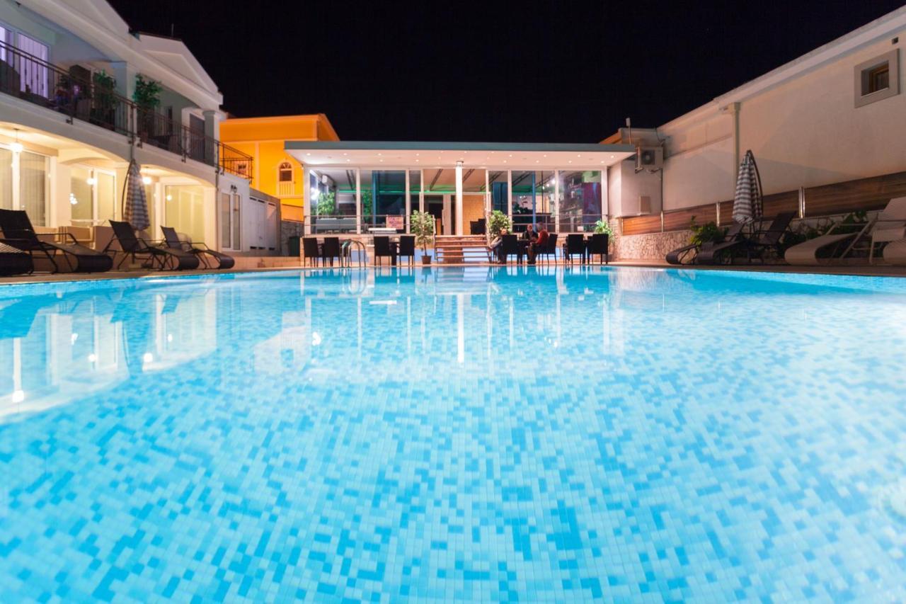 Spa Resort Luxury Apartments Budva Ngoại thất bức ảnh